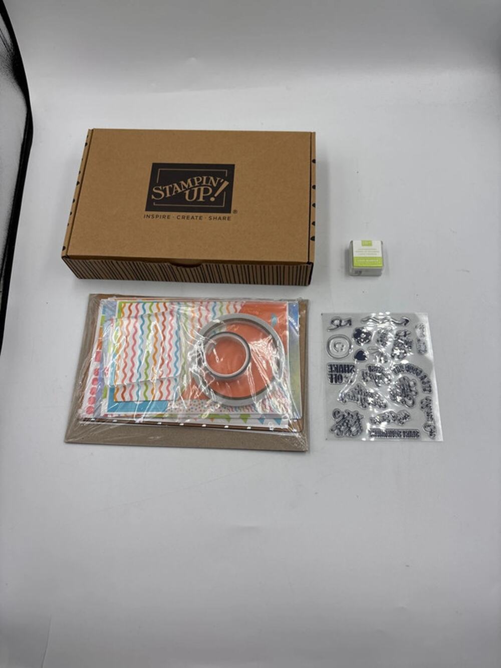 Stampin Up - Love this Memory Kit - Mini Album New